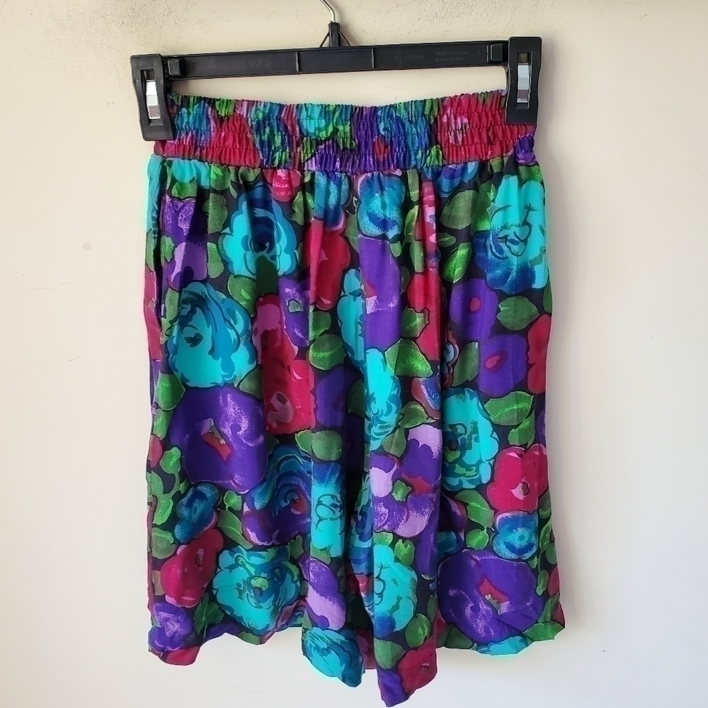90's Vintage Retro Floral High Rise Baggy Shorts Sz.‎ S